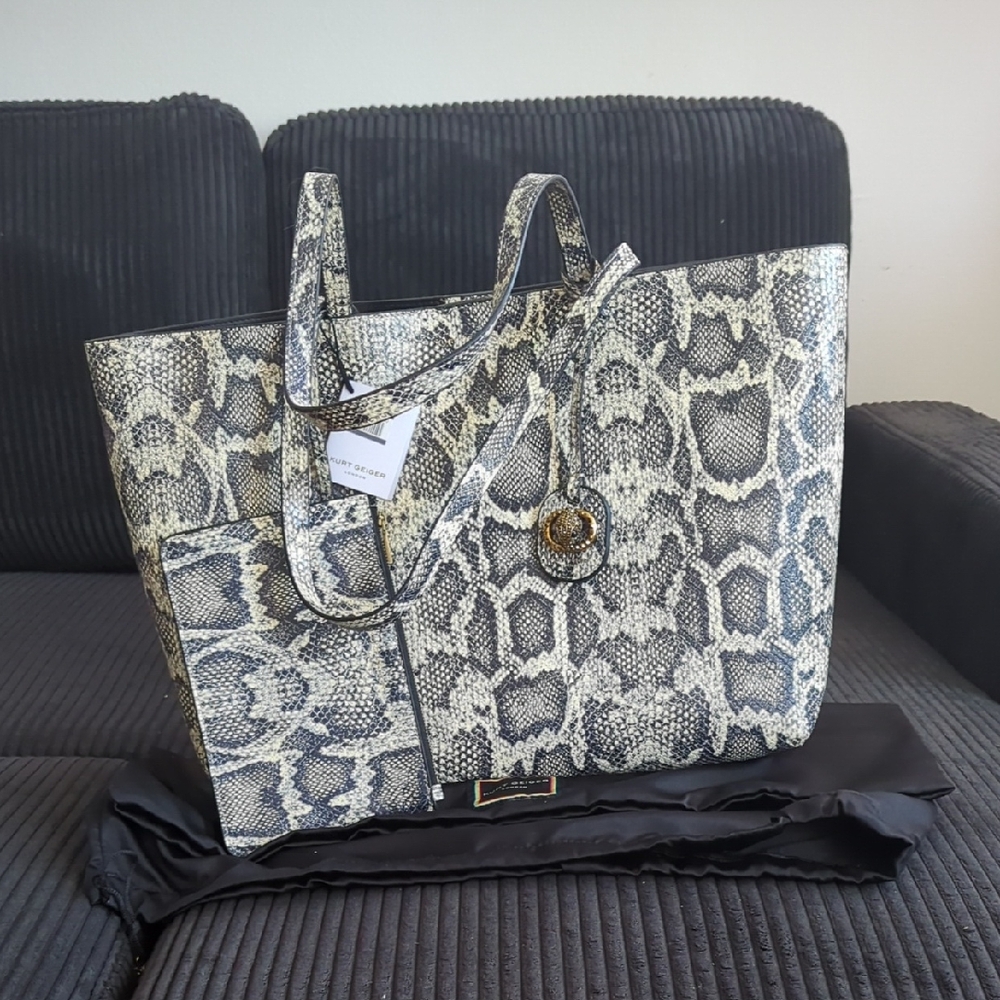 Kurt Geiger Genuine Leather Snakeskin Tote Bag With Removable Pouch - Picture 2 of 7